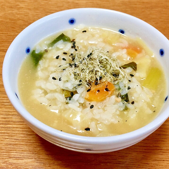 とろろ昆布のせ雑炊